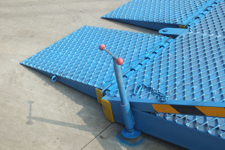 移動式登車橋細(xì)節(jié)