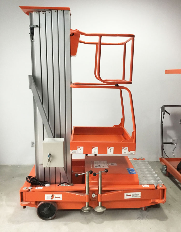 鋁合金升降平臺(tái)，自行走升降平臺(tái)